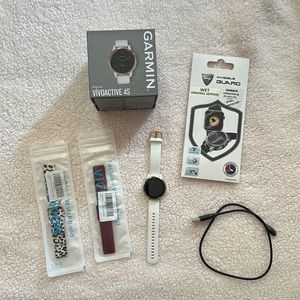 Garmin Vivoactive 4S Smartwatch